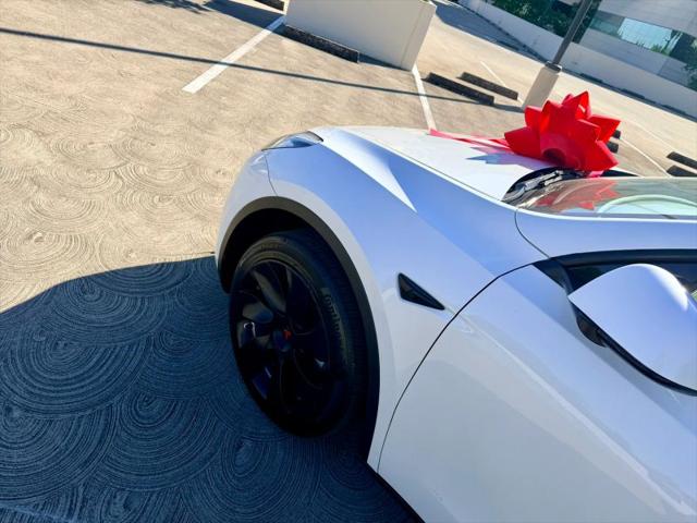 2021 Tesla Model Y Standard Range Rear-Wheel Drive