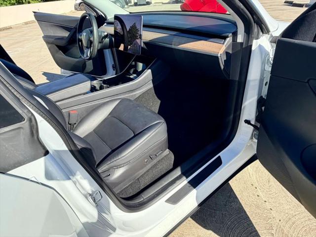 2021 Tesla Model Y Standard Range Rear-Wheel Drive