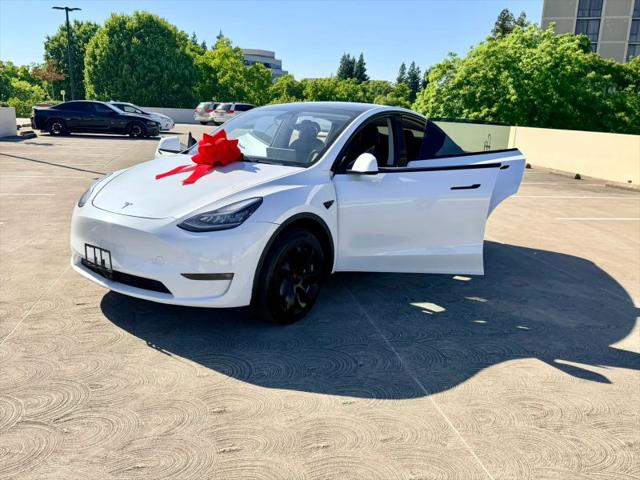 2021 Tesla Model Y Standard Range Rear-Wheel Drive