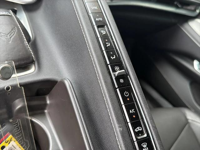 2020 Chevrolet Corvette Stingray RWD Coupe 2LT