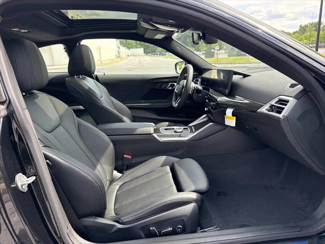 2026 BMW M240 i xDrive