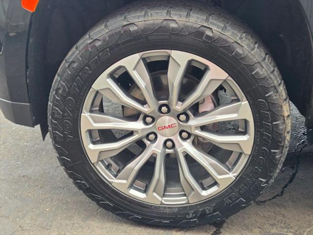 2021 GMC Yukon XL 2WD Denali
