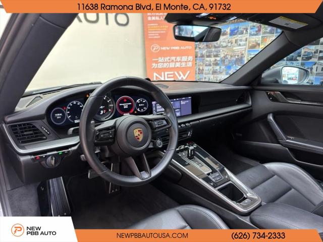 2020 Porsche 911 Carrera