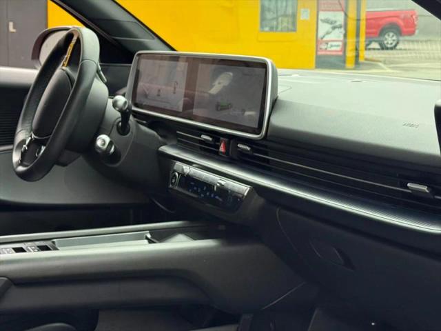 2024 Hyundai IONIQ 6 SEL