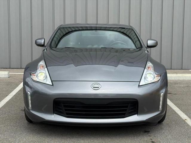 2017 Nissan 370Z Base