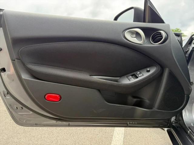 2017 Nissan 370Z Base