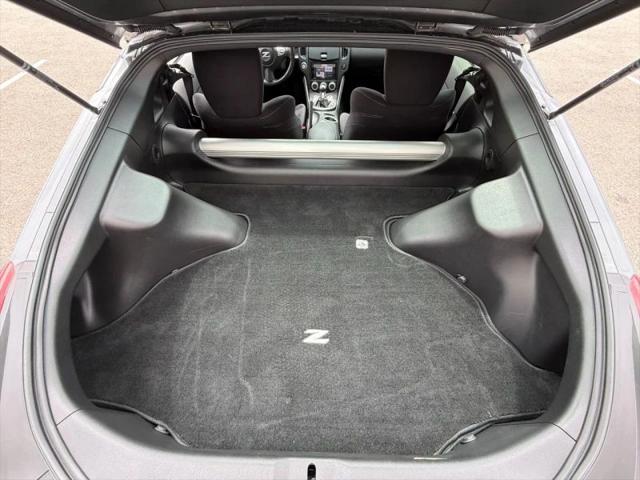 2017 Nissan 370Z Base