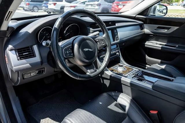 2016 Jaguar XF 35t Prestige