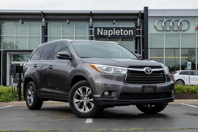2015 Toyota Highlander XLE V6 for sale in Loves Park, IL