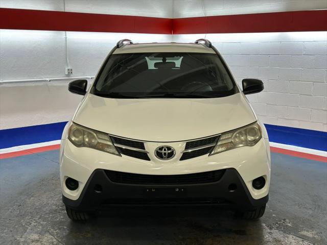 2014 Toyota RAV4 LE