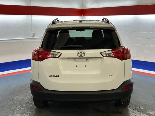 2014 Toyota RAV4 LE