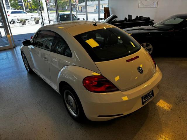 2012 Volkswagen Beetle 2.5L