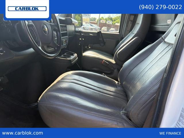 2022 Chevrolet Express Cargo Van RWD 2500 Regular Wheelbase WT