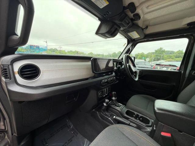 2024 Jeep Wrangler 4-Door Sport RHD 4x4
