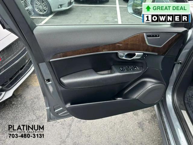 2016 Volvo XC90 T6 Momentum