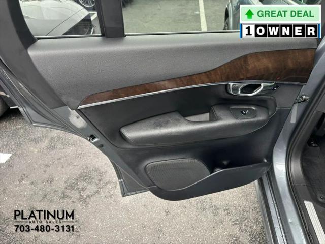 2016 Volvo XC90 T6 Momentum