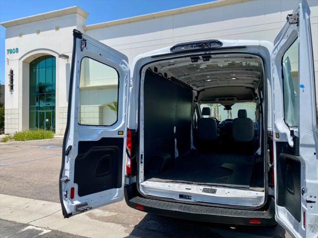 2019 Ford Transit Medium Roof w/Sliding Side Door w/LWB