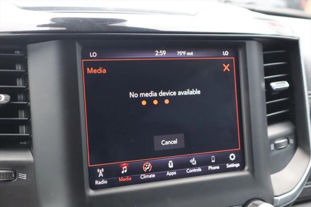 2020 Ram 1500 Laramie Crew Cab 4x4 5'7" Box