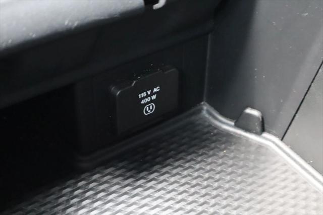 2020 Ram 1500 Laramie Crew Cab 4x4 5'7" Box