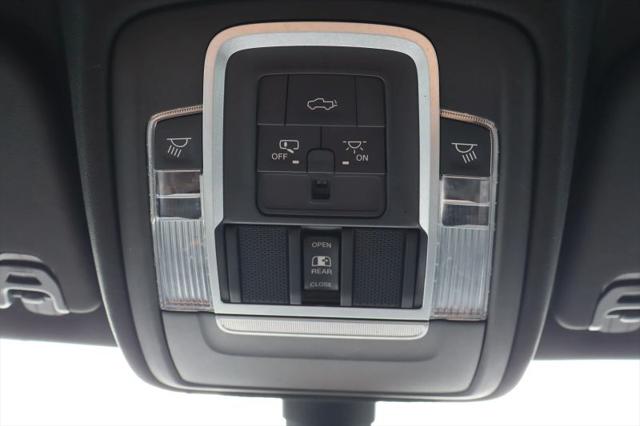 2020 Ram 1500 Laramie Crew Cab 4x4 5'7" Box