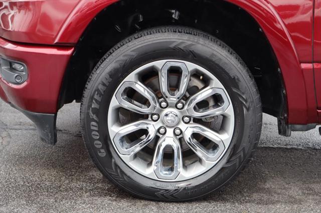 2020 Ram 1500 Laramie Crew Cab 4x4 5'7" Box