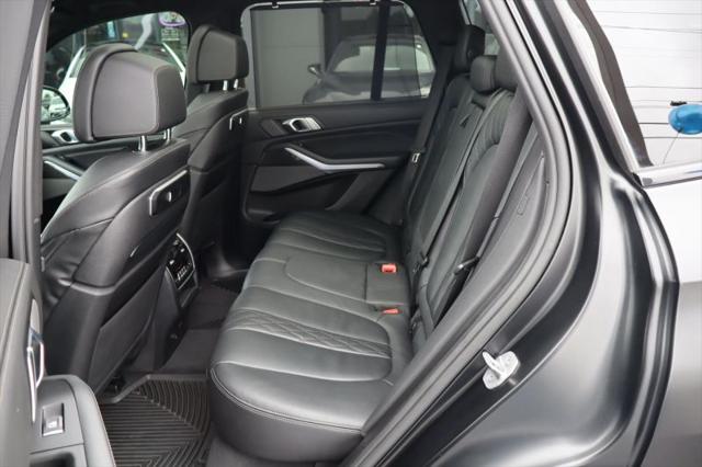2024 BMW X5 M60i