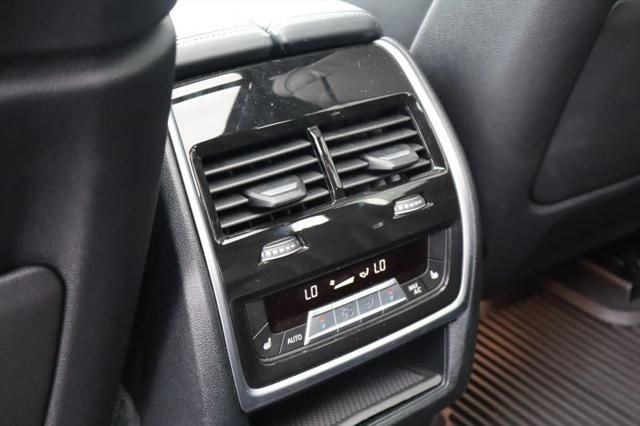 2024 BMW X5 M60i