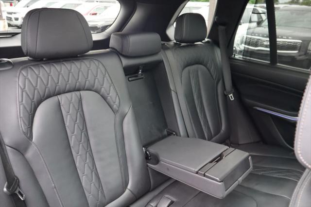 2024 BMW X5 M60i