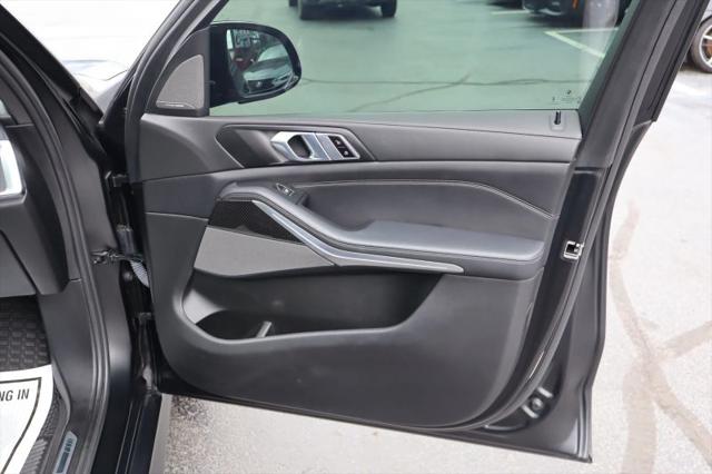 2024 BMW X5 M60i