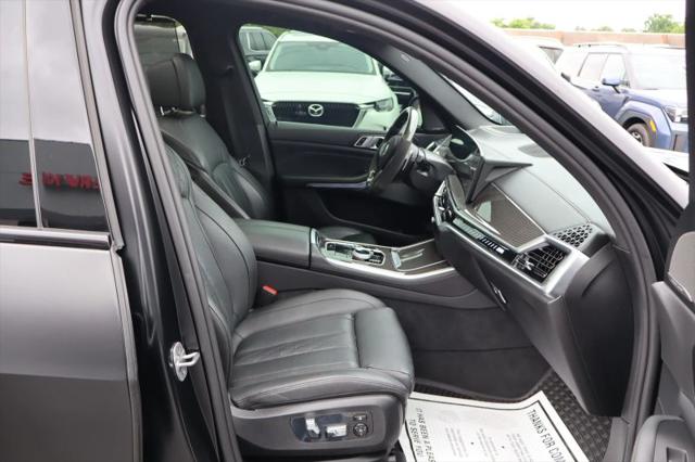 2024 BMW X5 M60i
