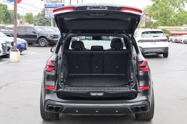 2024 BMW X5 M60i