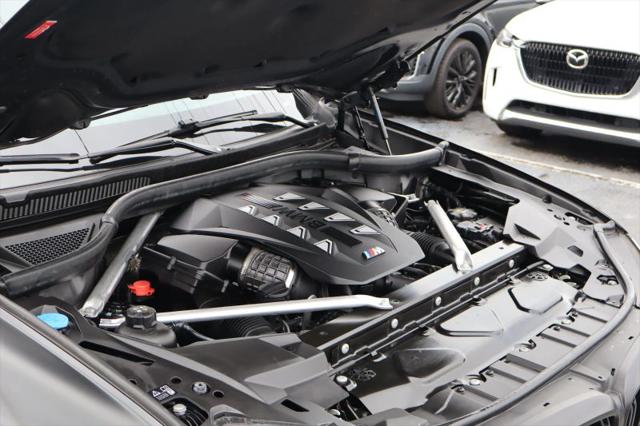 2024 BMW X5 M60i