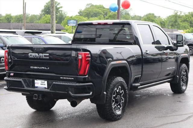 2024 GMC Sierra 2500HD 4WD Crew Cab Standard Bed Denali Ultimate