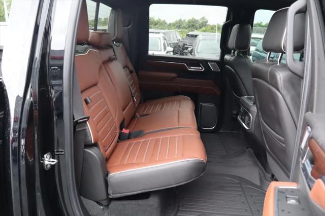 2024 GMC Sierra 2500HD 4WD Crew Cab Standard Bed Denali Ultimate