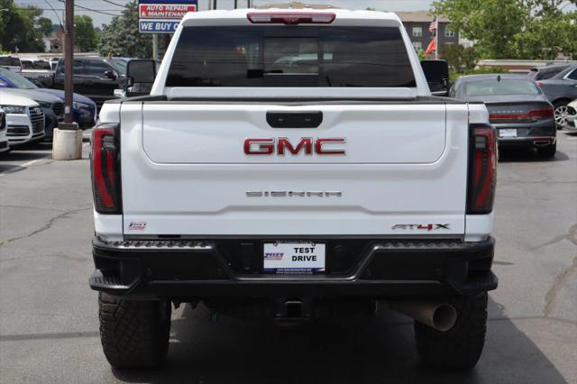 2024 GMC Sierra 2500HD 4WD Crew Cab Standard Bed AT4X