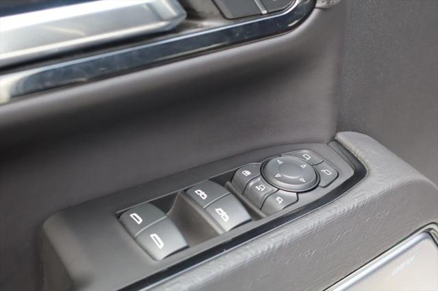 2024 GMC Sierra 2500HD 4WD Crew Cab Standard Bed AT4X