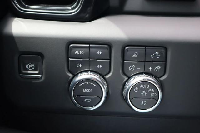 2024 GMC Sierra 2500HD 4WD Crew Cab Standard Bed AT4X