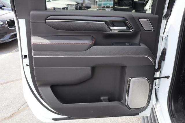 2024 GMC Sierra 2500HD 4WD Crew Cab Standard Bed AT4X
