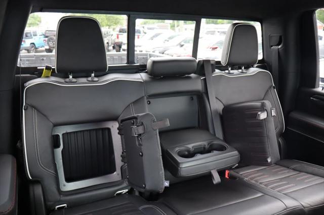 2024 GMC Sierra 2500HD 4WD Crew Cab Standard Bed AT4X