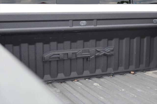 2024 GMC Sierra 2500HD 4WD Crew Cab Standard Bed AT4X