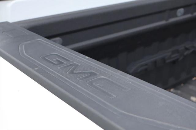 2024 GMC Sierra 2500HD 4WD Crew Cab Standard Bed AT4X