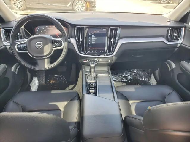 2020 Volvo S60 Momentum