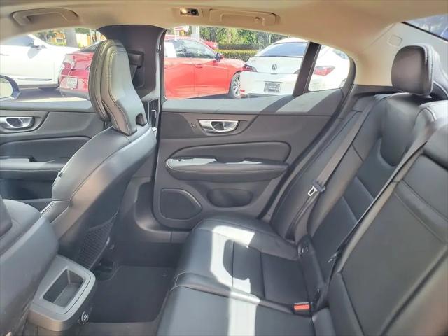 2020 Volvo S60 Momentum