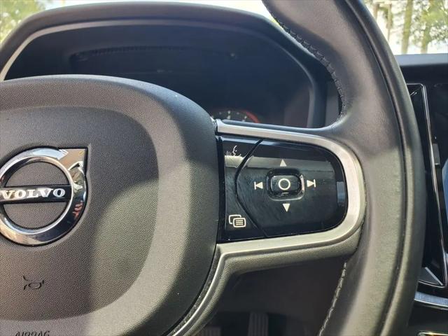 2020 Volvo S60 Momentum