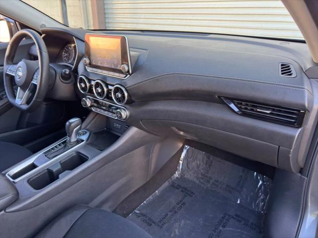 2022 Nissan Sentra SV Xtronic CVT