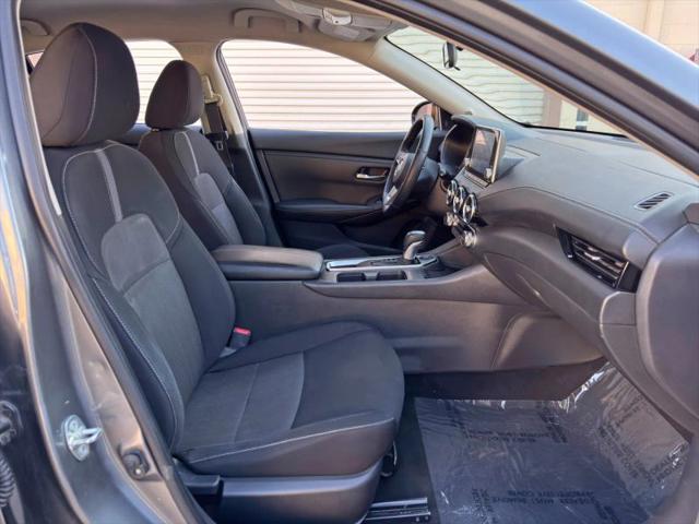2022 Nissan Sentra SV Xtronic CVT
