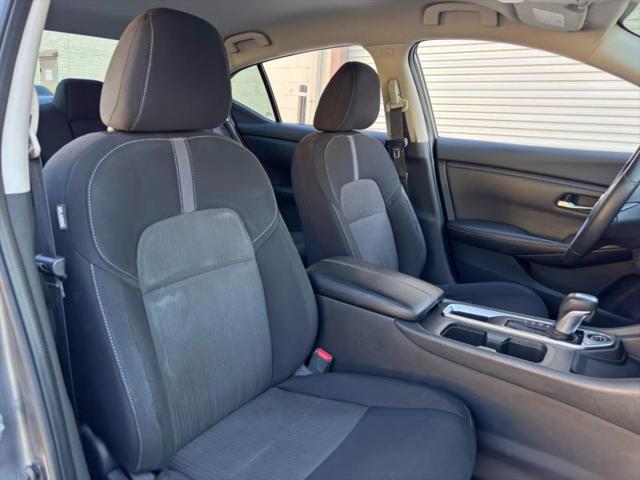 2022 Nissan Sentra SV Xtronic CVT