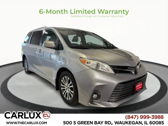 2018 Toyota Sienna XLE 8 Passenger for sale in Waukegan, IL