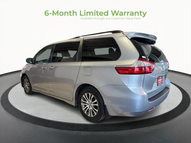 2018 Toyota Sienna XLE 8 Passenger