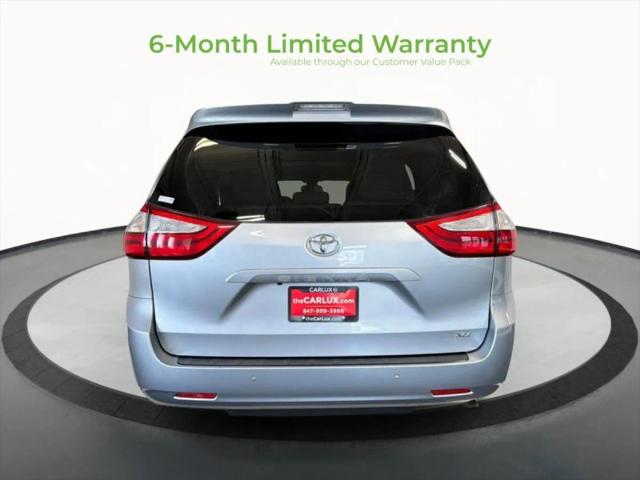 2018 Toyota Sienna XLE 8 Passenger